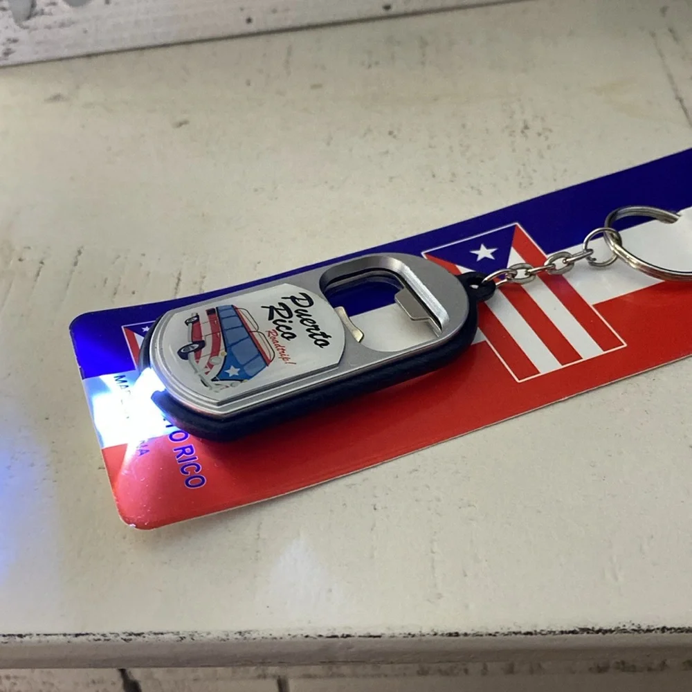 🆕Puerto Rico volkswagen beer opener with light & handmade guirro 🔑 key chain
